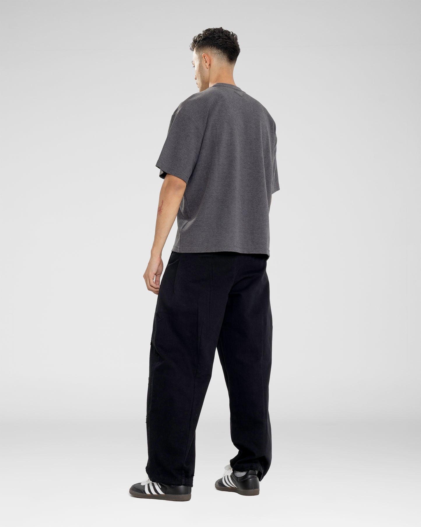 Washed Oversized Tee in Charcoal