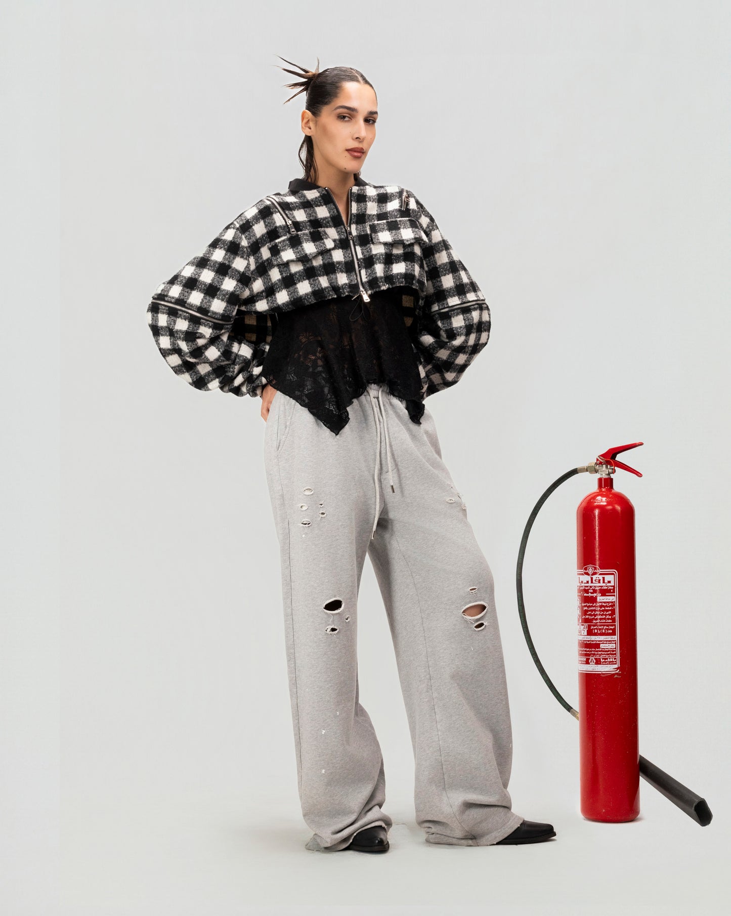 Cutline Check Zip Top