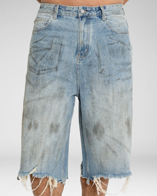 Distressed knee Jeans